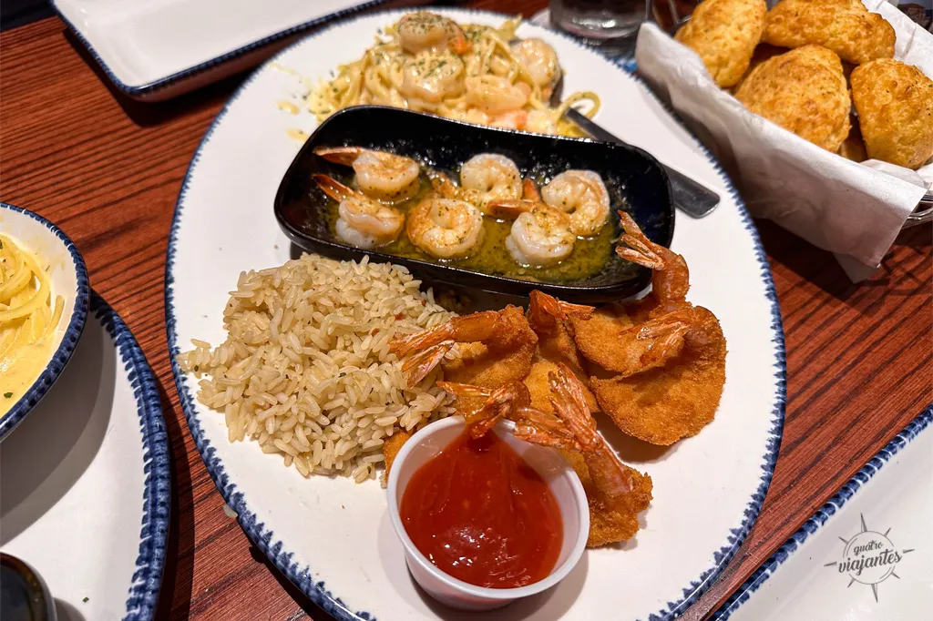 prato de peixe e camarão no Red Lobster
