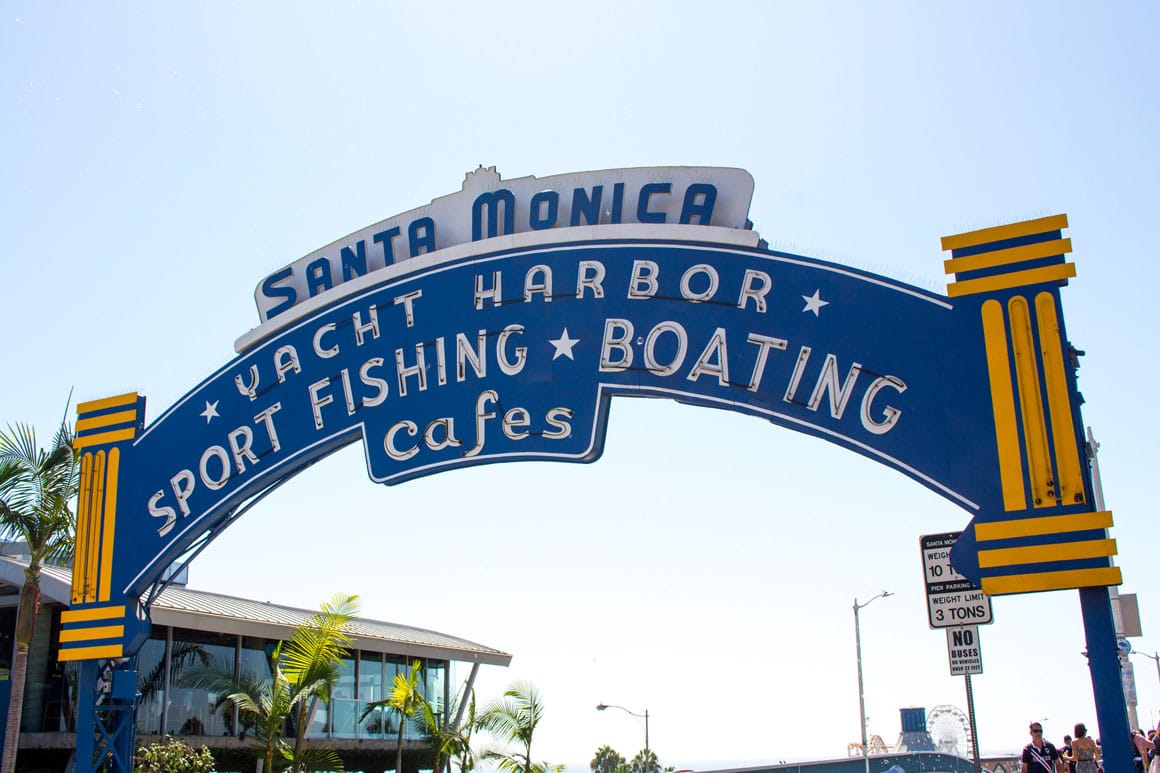 Pórtico de entrada do Píer de Santa Mônica Califórnia