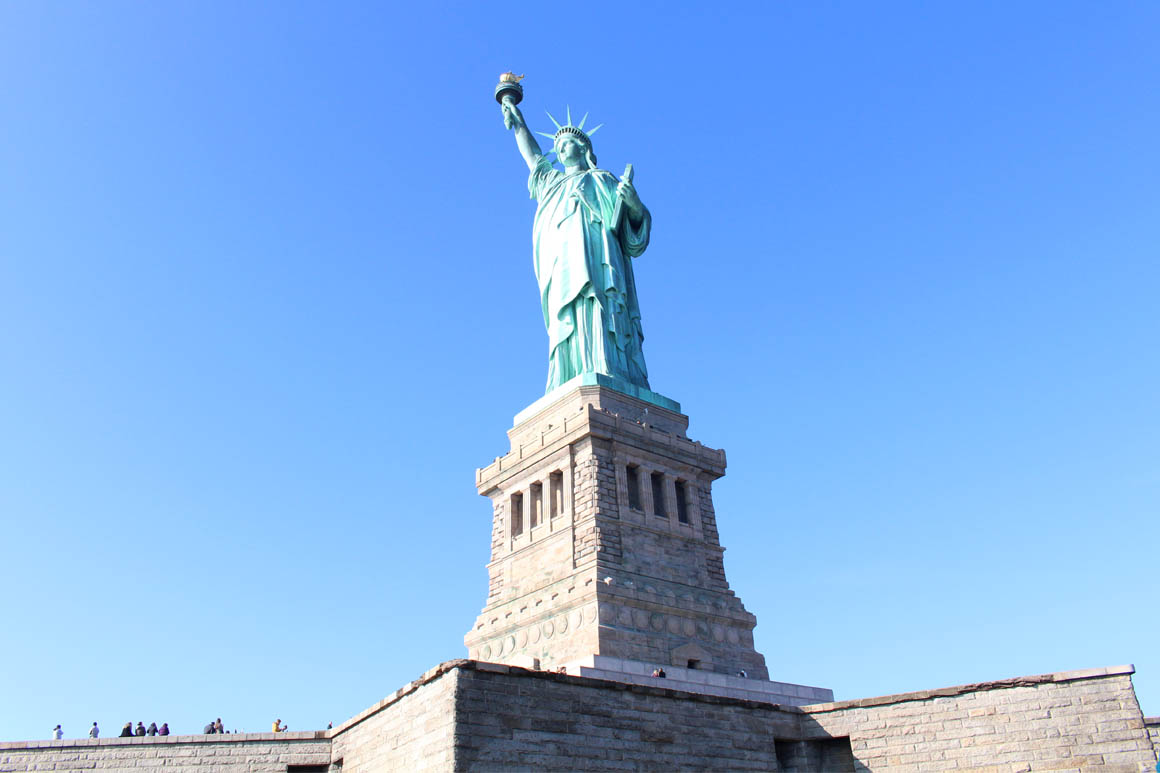 Vista da Estátua da Liberdade em Nova York, passeio incluído no CityPass Nova York