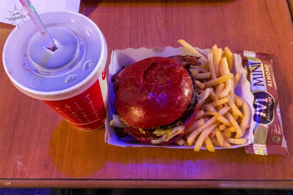 burguer no Restaurant en Coulisse do Walt Disney Studios Paris