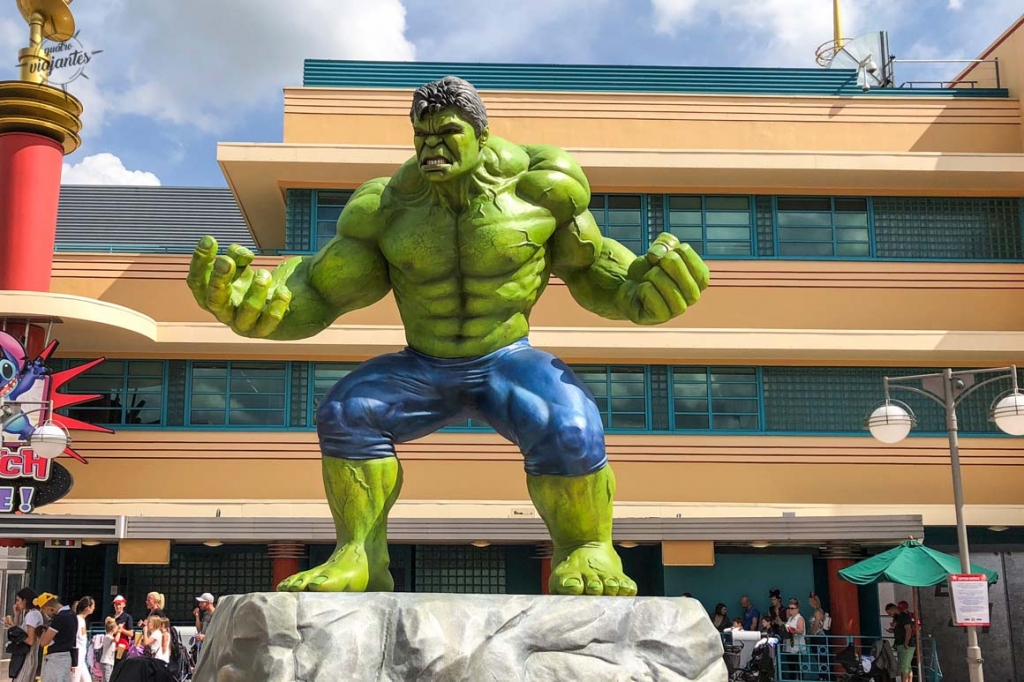 summer of heros walt disney studios park, foto do Hulk