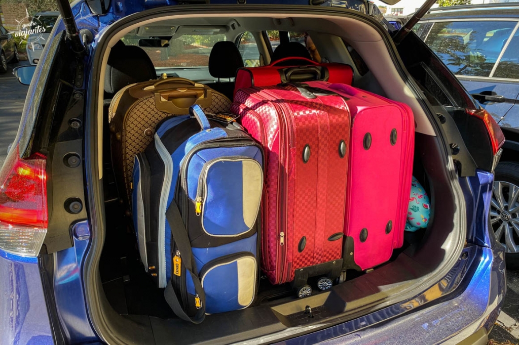 porta-malas nissan rogue alugado na alamo pelo site da RentCars