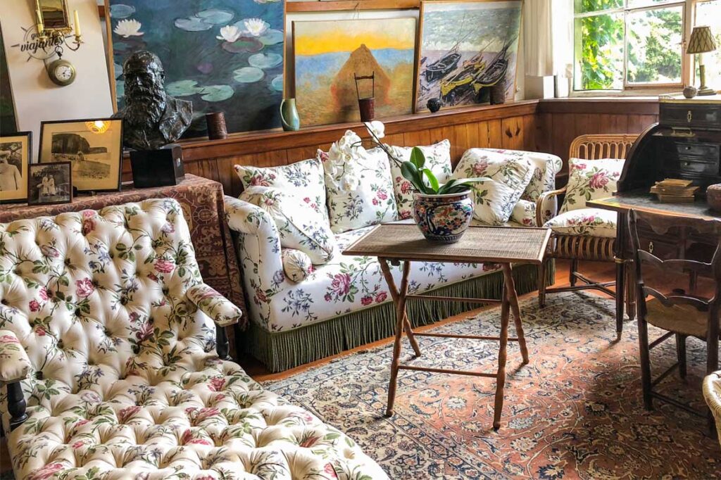 interior da casa de Monet em Giverny