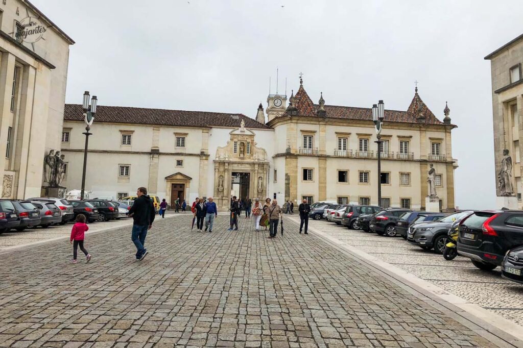 Paço de entrada da Universidade de Coimbra