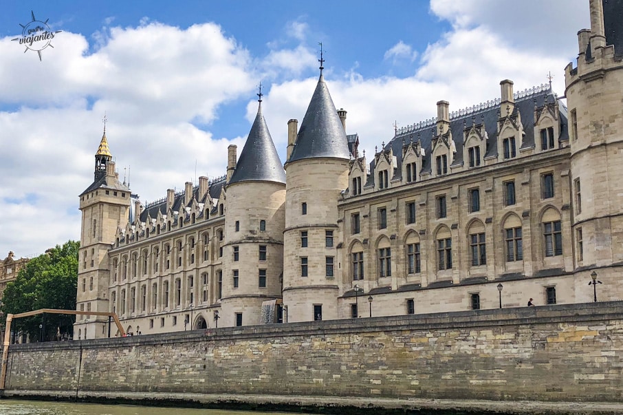 Conciergerie paris