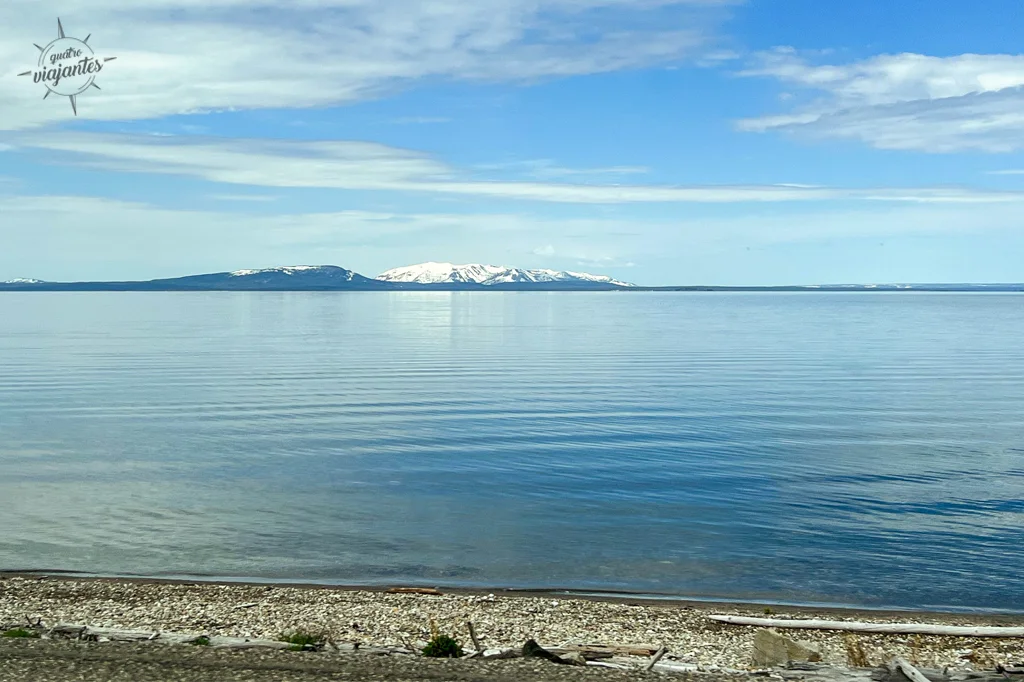 vista do lago yellowstone