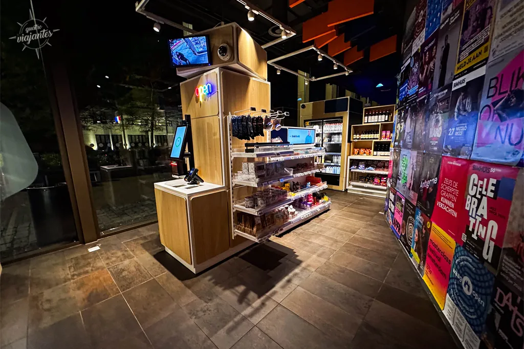 opções para compras de mercado no hotel Meininger Amsterdam City West